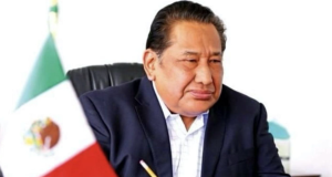 Remueven a Rosendo Gómez Piedra como fiscal del caso Ayotzinapa