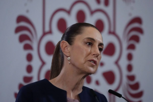 Sheinbaum lamenta que se busque vincular decesos de militares con «huachicol» fiscal