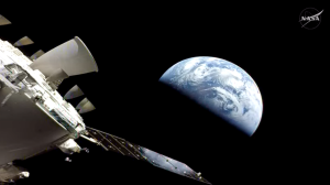 Nave Orión de la misión espacial Artemis II ameriza con éxito en el océano Pacífico