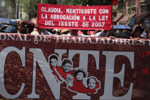 Gobierno y manifestantes no acuerdan; se analiza bloqueo en CDMX