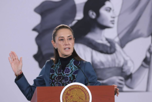 Sheinbum: «Es difícil vivir junto a un país con tanta producción de armas»