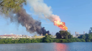 Incendio en Refinería Dos Bocas, Pemex explica qué provocó el fuego